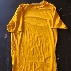 Youth Nike Combat Dri-Fit Shirt | Youth Size L